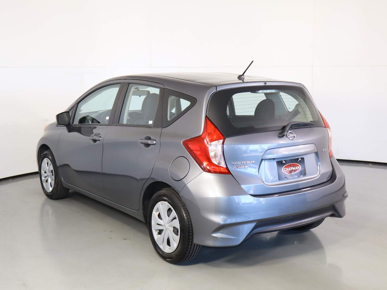nissan versa note 2018 3N1CE2CP2JL370036 image nissan versa note 2018 3N1CE2CP2JL370036 image